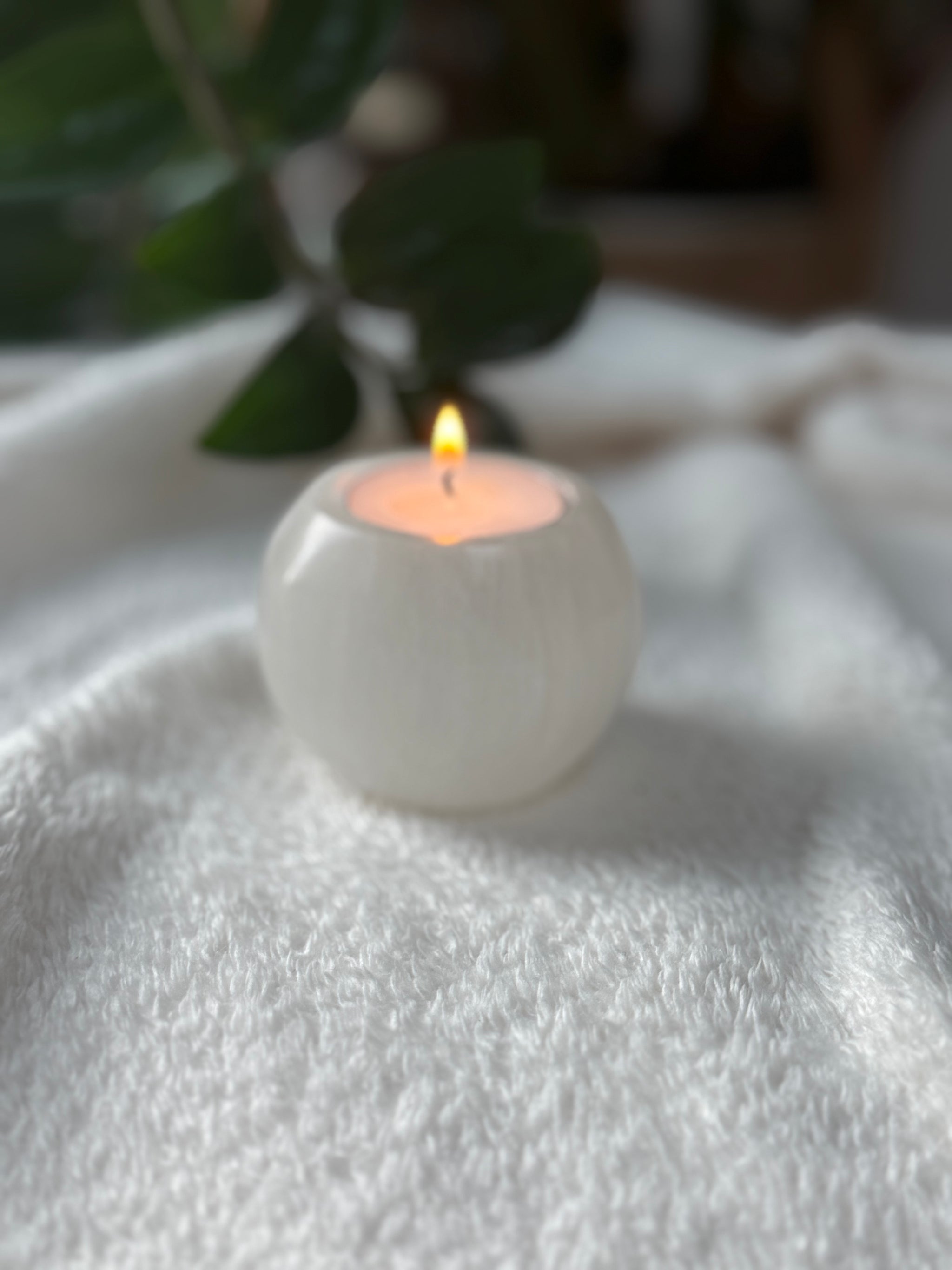 Seleniet bol theelicht houder